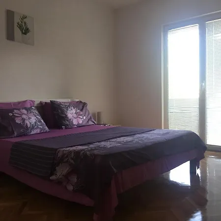 Sim Apartment *